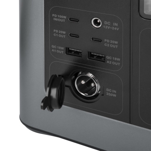 Зарядна станція Logic Power CHARGER MPPT 700 Pro (700W, 614Wh)